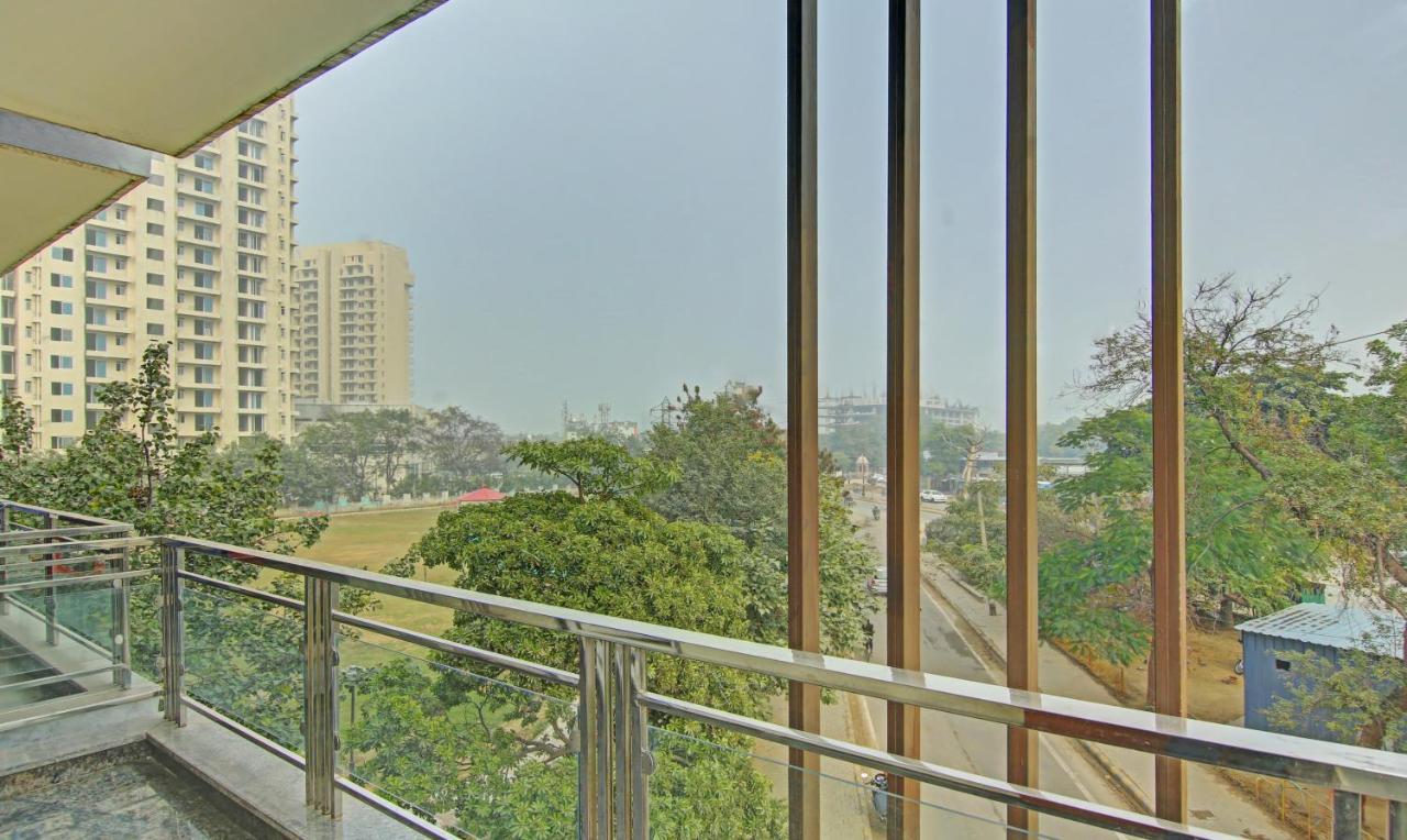 Itsy Hotels Nyra Gurgaon Exterior photo