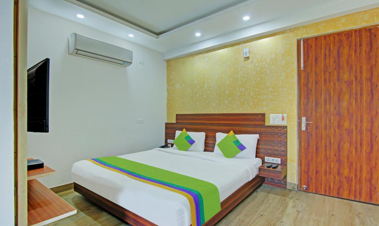 Itsy Hotels Nyra Gurgaon Exterior photo